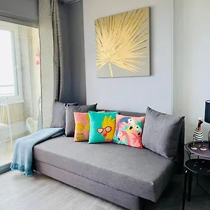 https://sea-veiw-studio-apartment.topcostabravahotels.com